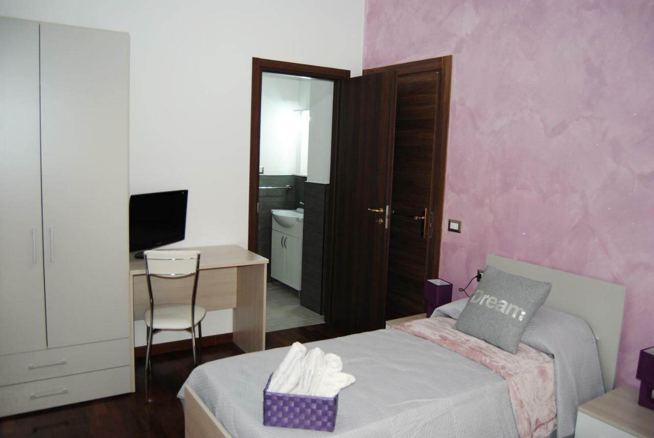 Double or Twin Room Private Bathroom,850928657:JPEG